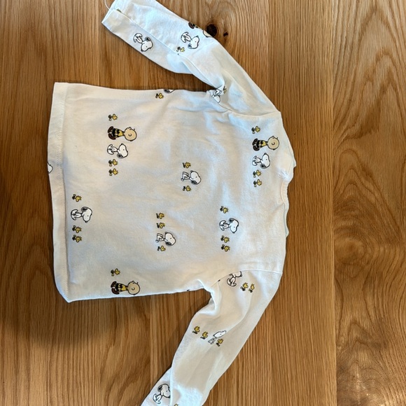 ZARA PEANUT Long Sleeve T-shirt - Picture 2 of 3